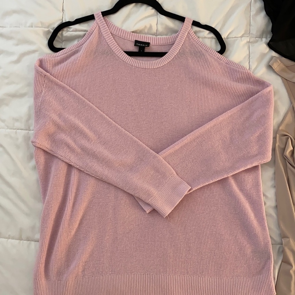 Women's Pink Sweater